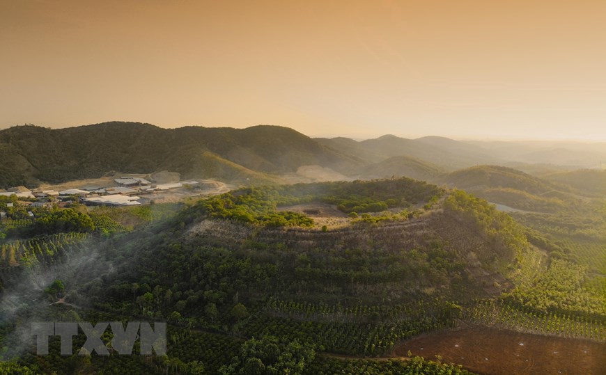 Chiêm ngưỡng vẻ đẹp hoang sơ của Công viên địa chất toàn cầu Đắk Nông