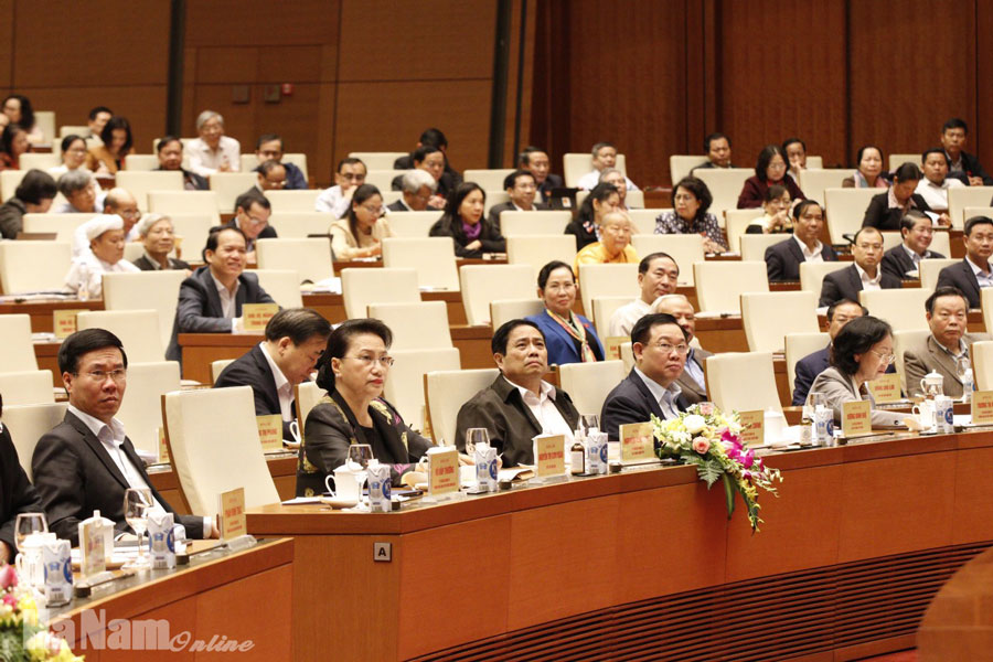 Thủ tướng trình bày chuyên đề Chiến lược phát triển KTXH 10 năm