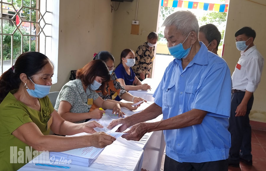 Bầu cử bổ sung HĐND xã ở những khu vực bỏ phiếu còn thiếu số lượng đại biểu theo quy định
