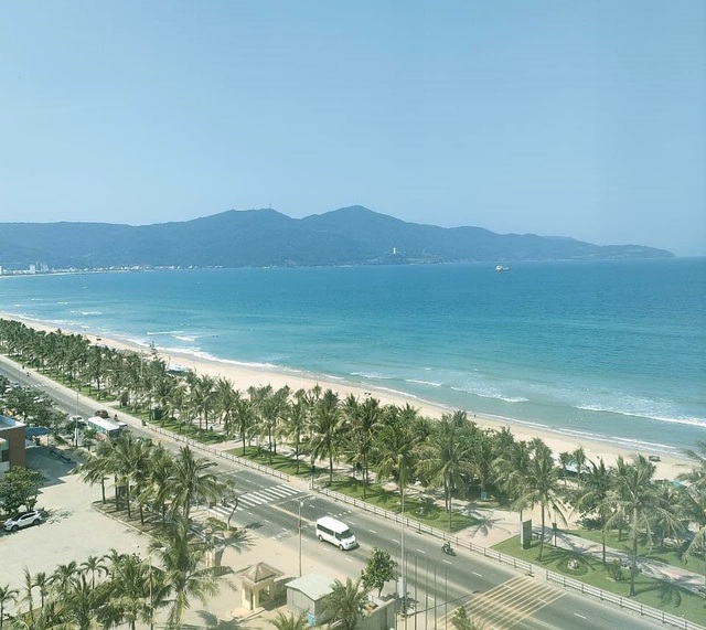 Hai Bãi Biển Đẹp Nhất Châu Á Ở Việt Nam