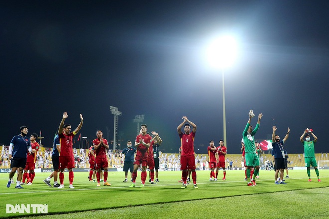 Thua sát nút UAE đội tuyển Việt Nam vẫn đi tiếp ở vòng loại World Cup