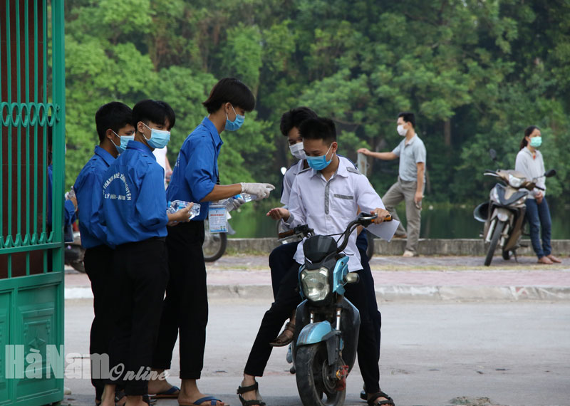 Gần 9700 thí sinh Hà Nam chính thức bước vào kỳ thi tốt nghiệp THPT năm 2021
