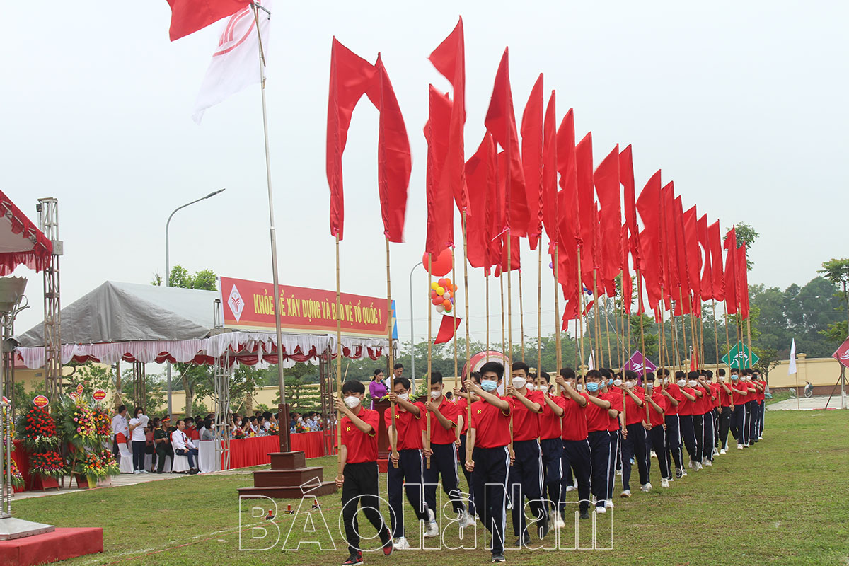 36 khối tham gia diễu hành biểu dương lực lượng tại Lễ khai mạc Đại hội TDTT thị xã Duy Tiên