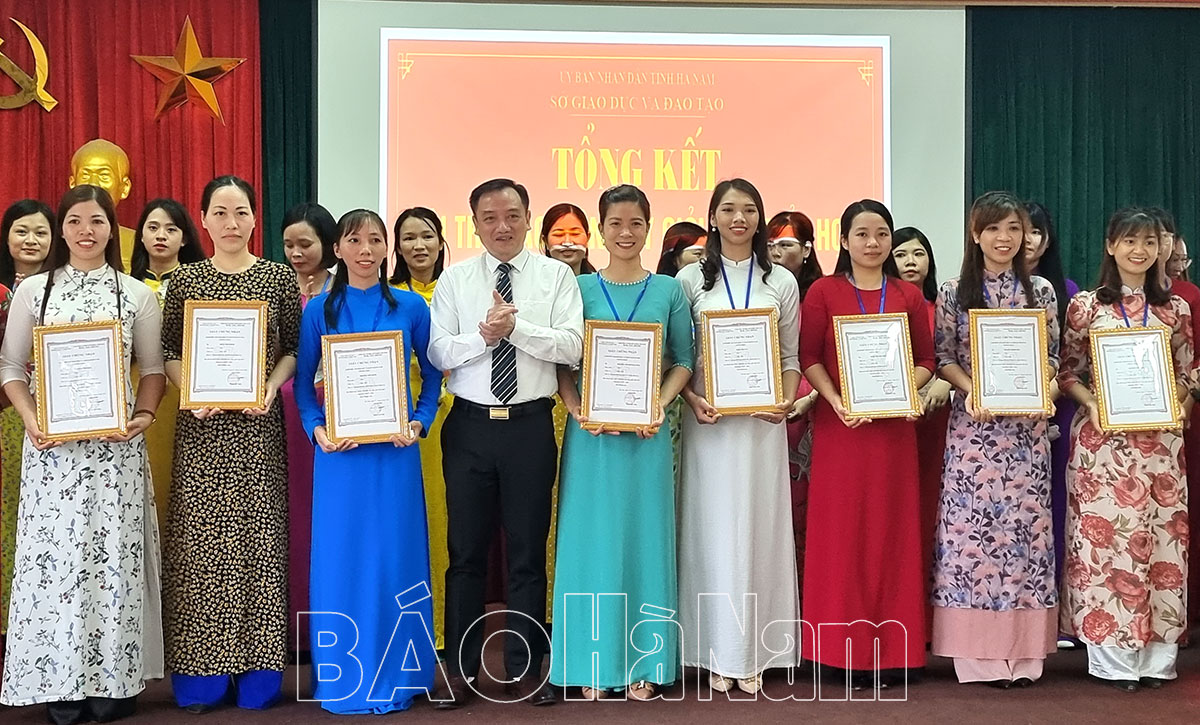 Tổng kết Hội thi giáo viên dạy giỏi cấp tiểu học tỉnh Hà Nam năm học 20212022