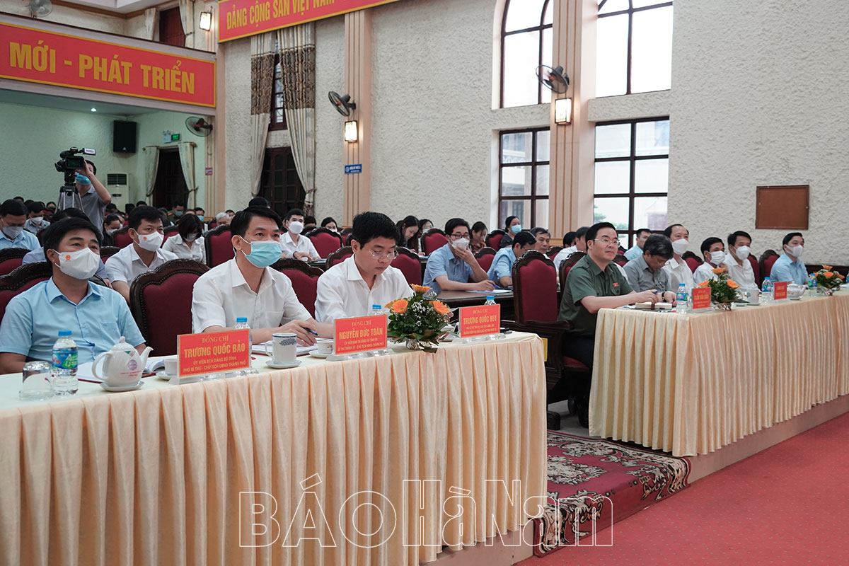 Chiều 294 Đoàn ĐBQH tỉnh tiếp xúc cử tri tại thành phố Phủ Lý huyện Thanh Liêm và Lý Nhân