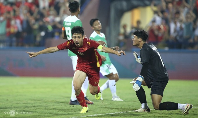 Bùng nổ hiệp 2 U23 Việt Nam đè bẹp U23 Indonexia 30