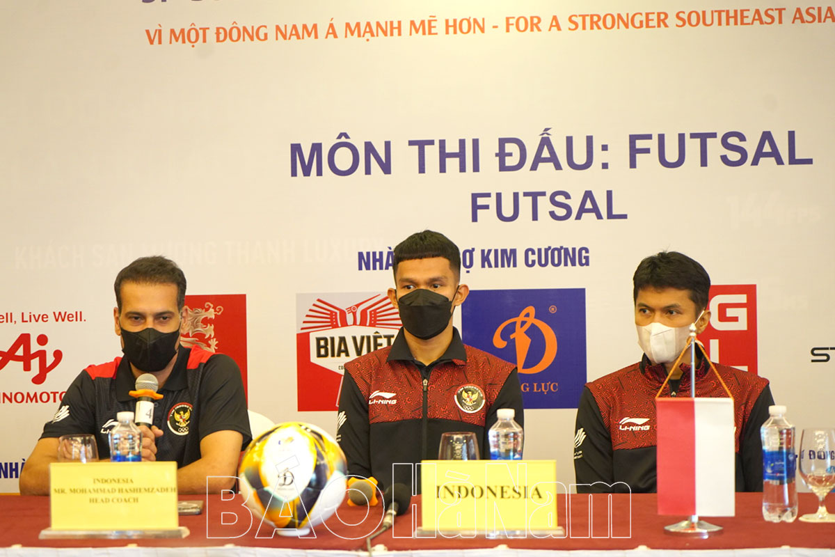 Họp báo trước ngày khai mạc môn Futsal nam SEA Games 31