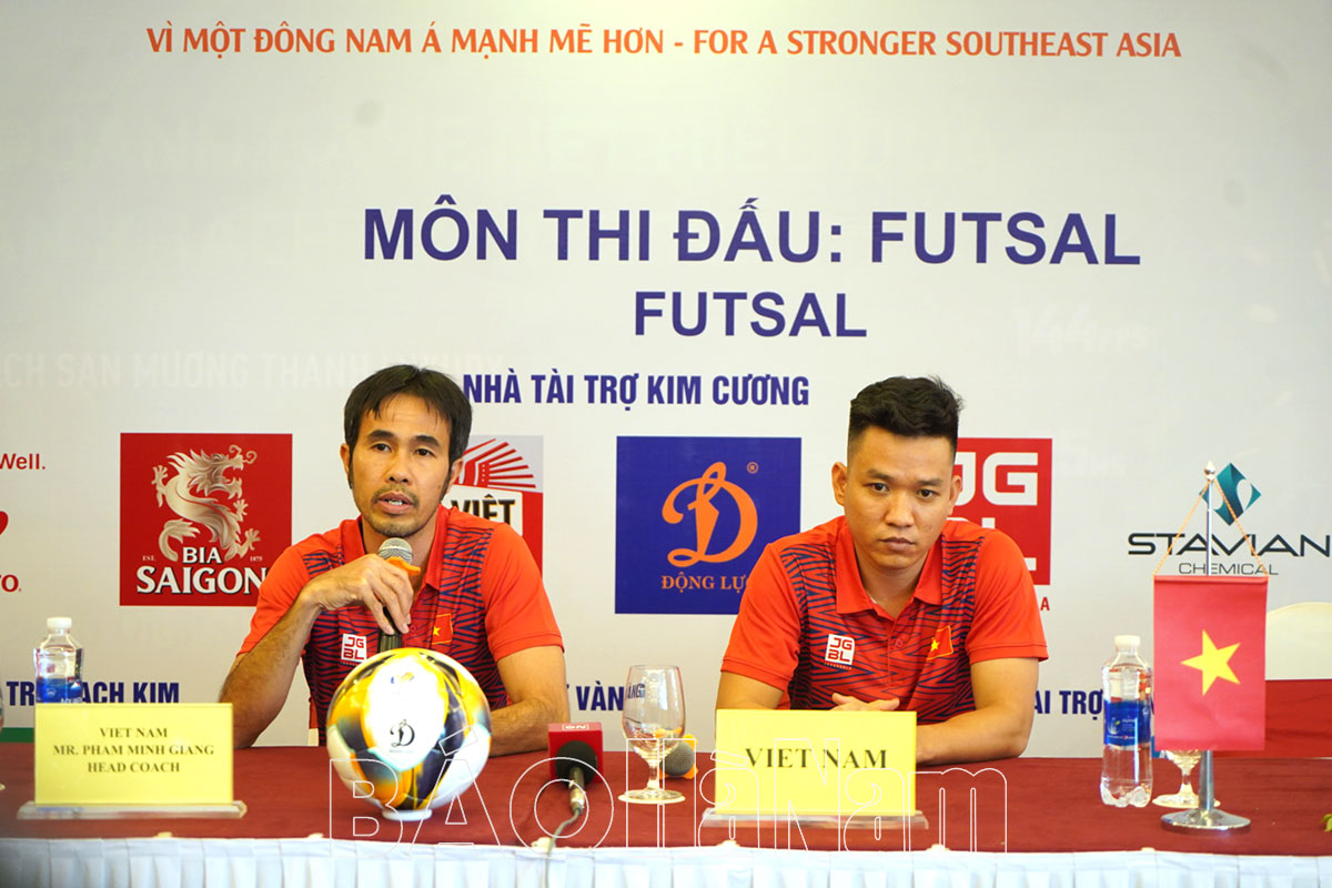 Họp báo trước ngày khai mạc môn Futsal nam SEA Games 31