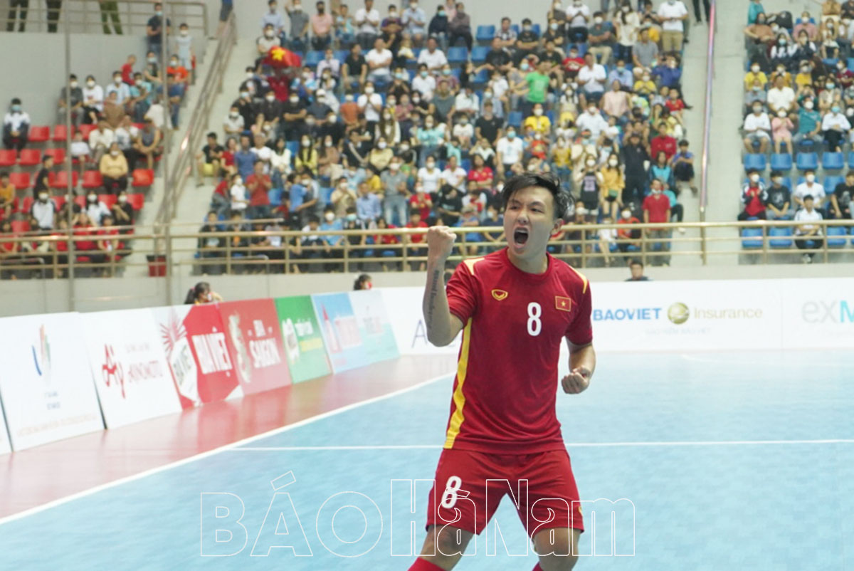 Đội tuyển Futsal nam Việt Nam giành chiến thắng đậm 71 trước đội tuyển Malaysia