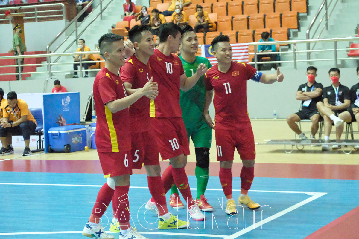 Live Hiệp 2 ĐT Futsal Việt Nam dẫn trước ĐT Malaysia 71