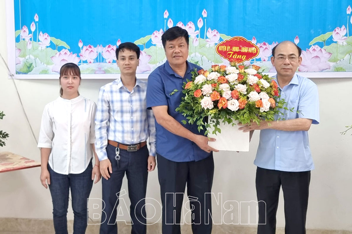 Thành lập công đoàn cơ sở Công ty TNHH Thanh Sơn Hà Nam