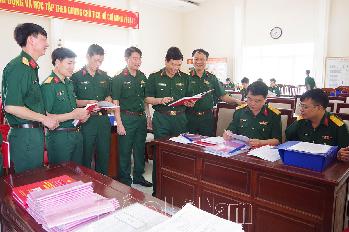 Bộ Tư lệnh Quân khu 3 kiểm tra CTĐ CTCT trong các cơ quan quân sự tại Hà Nam