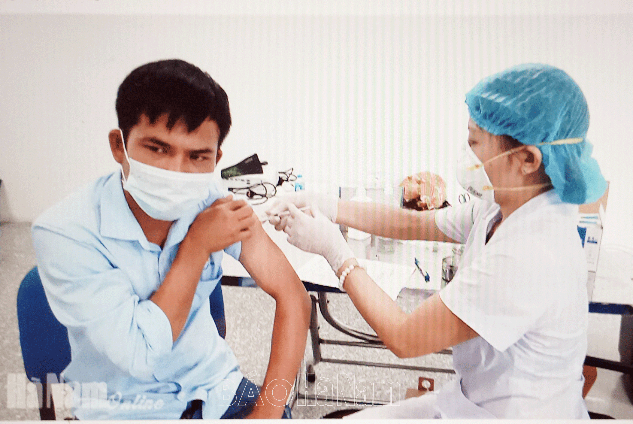 Rà soát  tiêm vắc xin  liều nhắc lại lần 2 mũi 4 cho lao động  trong các KCN 