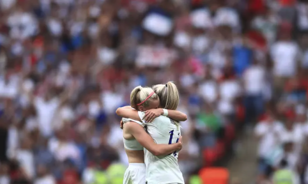 Siêu dự bị giúp Anh hạ Đức ở chung kết Euro nữ