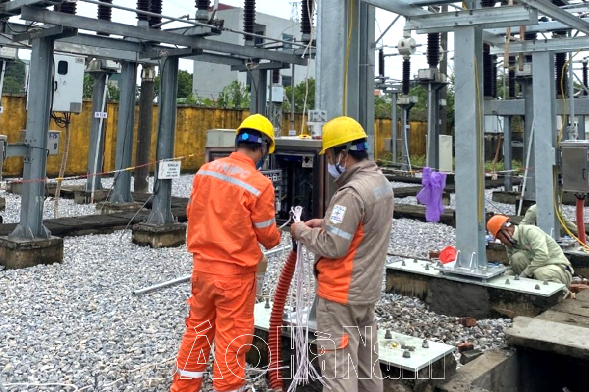 Áp dụng công nghệ số vào vận hành lưới điện phục vụ các khu công nghiệp