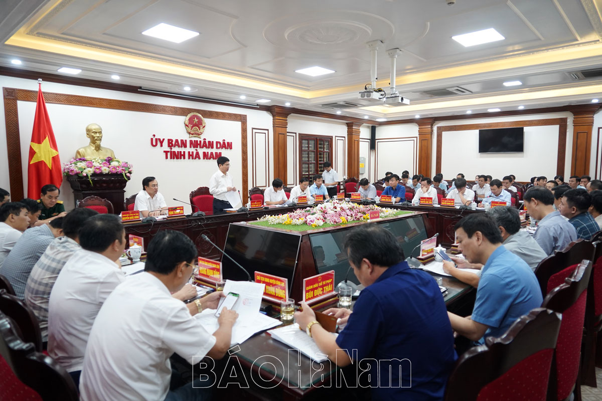 UBND tỉnh tổ chức phiên họp Ủy ban thảo luận các nội dung trình HĐND tỉnh tại kỳ họp chuyên đề tháng 8 năm 2022
