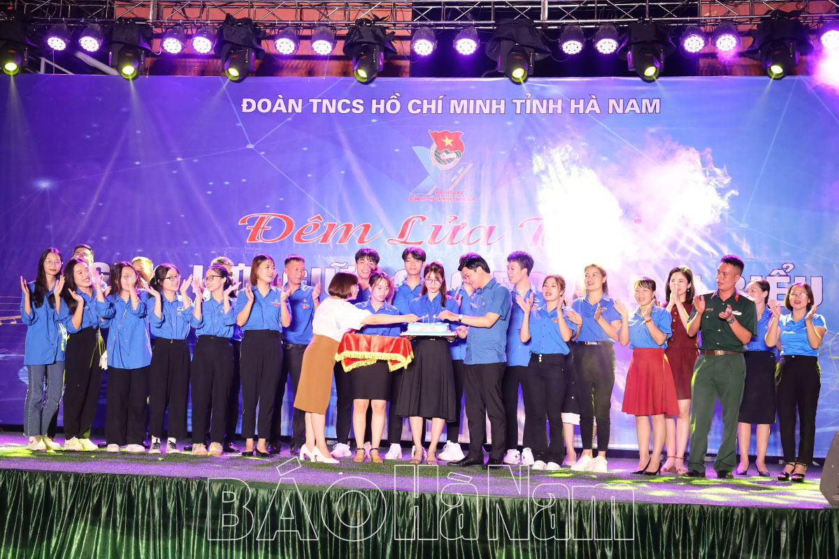 Đêm lửa trại giao lưu các đoàn đại biểu dự Đại hội Đoàn TNCS Hồ Chí Minh tỉnh lần thứ XV nhiệm kỳ 2022  2027