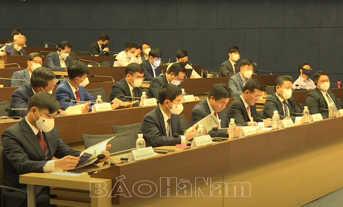 Chủ tịch UBND tỉnh Hà Nam Trương Quốc Huy tham dự hội thảo xúc tiến đầu tư tại Hàn Quốc 