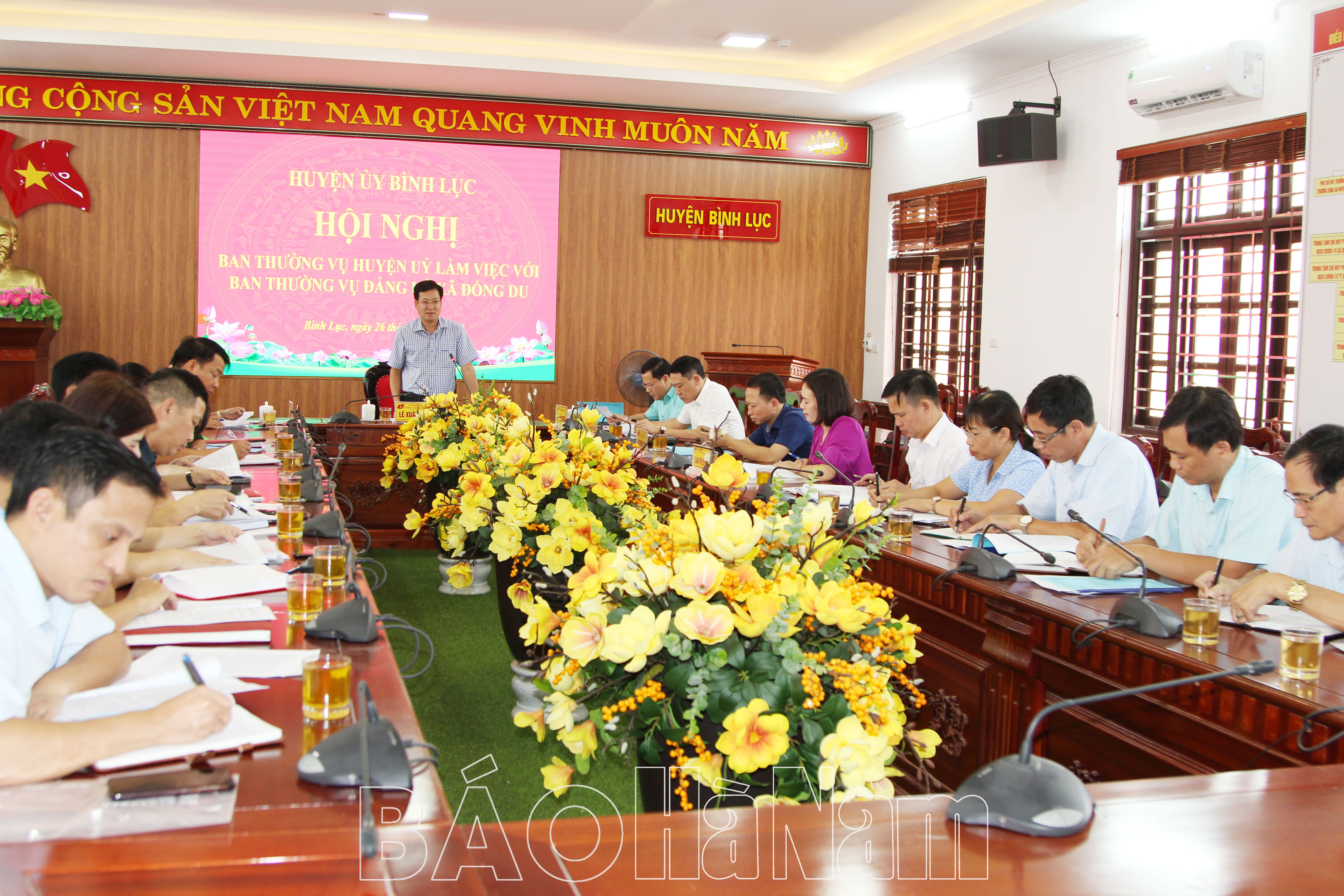 BTV Huyện ủy Bình Lục làm việc với BTV Đảng ủy xã Đồng Du về việc thực hiện nghị quyết đại hội Đảng các cấp
