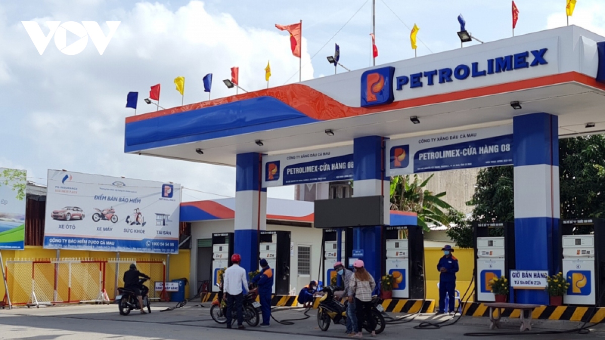 Giá xăng dầu tiếp tục giảm giá xăng thấp nhất còn 20730 đồnglít