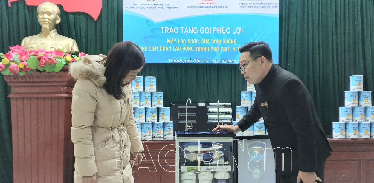 LĐLĐ Phủ Lý truyền thông giới thiệu về các sản phẩm của Công ty Aqua Việt Nam