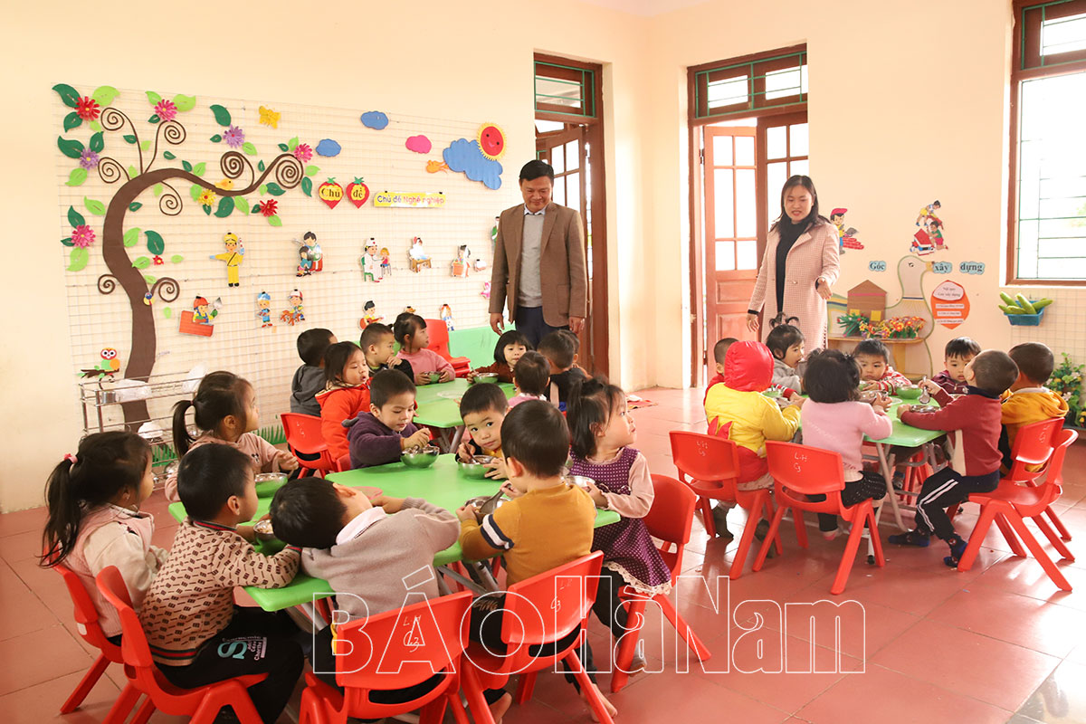 Chi cục An toàn vệ sinh thực phẩm tỉnh  kiểm tra đột xuất bếp ăn tập thể ở các cơ sở giáo dục