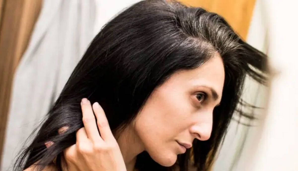 Mẹo chống lão hóa tóc cho phụ nữ ngoài 40