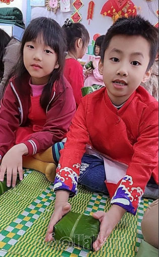 Trải nghiệm nét văn hóa Tết cho con trẻ ở Trường Tiểu học Nguyễn Tất Thành
