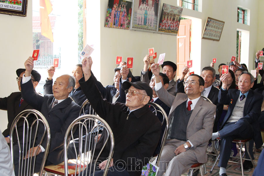 Duy Tiên tập trung chỉ đạo tổ chức tốt đại hội chi bộ trực thuộc đảng ủy cơ sở