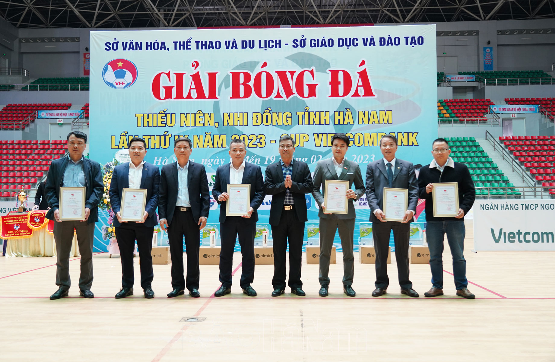 Khai mạc Giải Bóng đá Thiếu niên đồng lần thứ IX năm 2023   Cúp Vietcombank