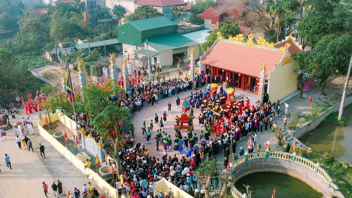 Tưng bừng lễ hội truyền thống đình Công đồng làng An Thái