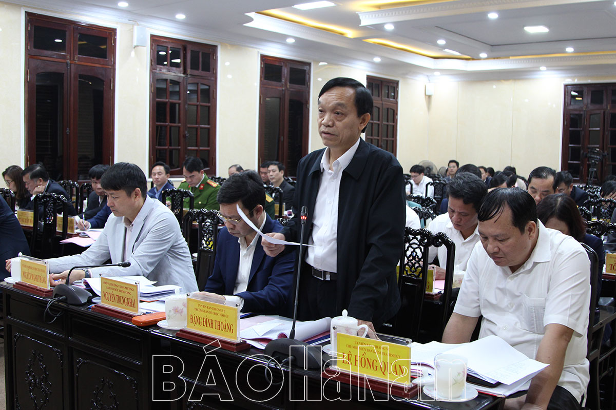 BTV Tỉnh ủy làm việc với BTV Huyên ủy Kim Bảng về kết quả kiểm điểm giữa nhiệm kỳ thực hiện nghị quyết đại hội Đảng các cấp nhiệm kỳ 20202025