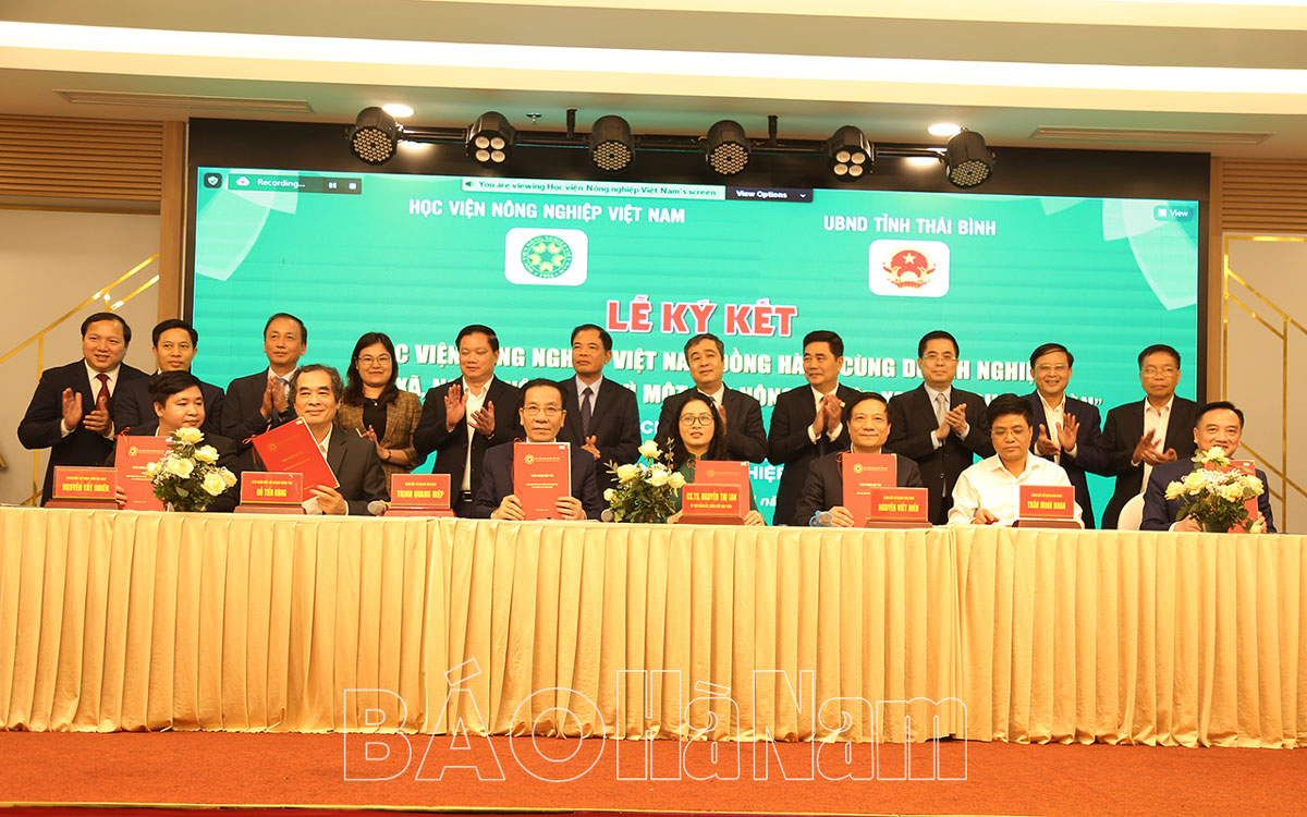Học viện Nông nghiệp Việt Nam đồng hành cùng doanh nghiệp hợp tác xã người nông dân vì nền nông nghiệp xanh sạch an toàn