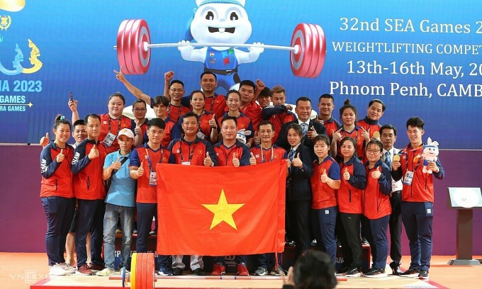 Việt Nam nhất toàn đoàn SEA Games 32