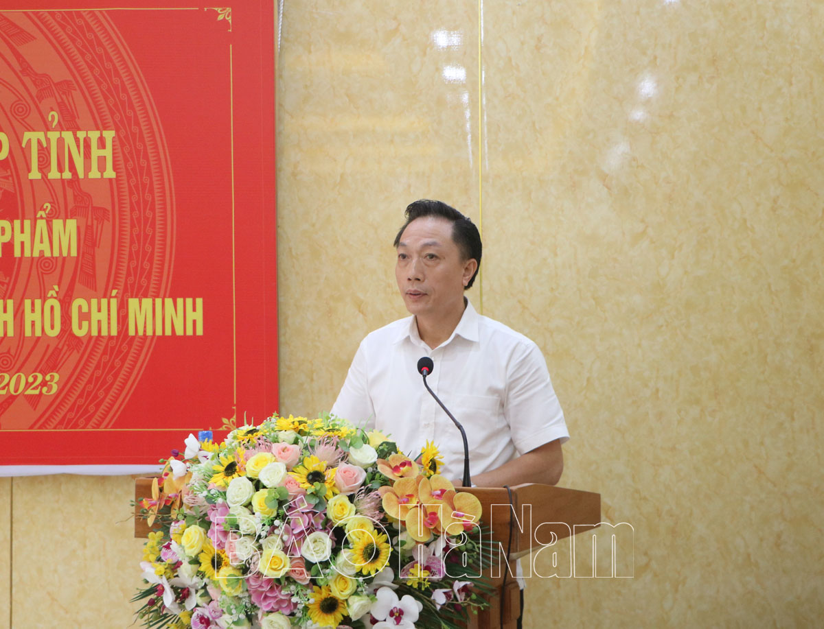 Trường Chính trị tỉnh tổ chức hội thảo khoa học “70 năm Giá trị tác phẩm “Thường thức chính trị” của Chủ tịch Hồ Chí Minh” 