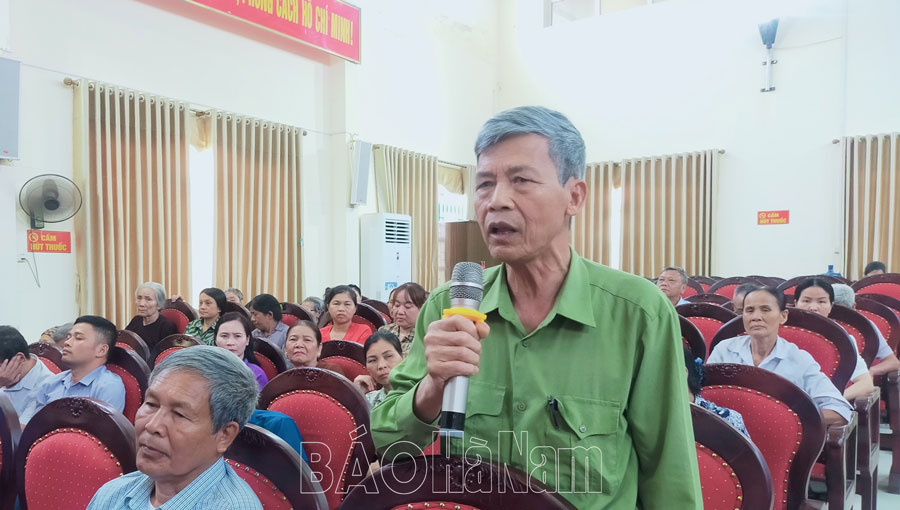 Lãnh đạo huyện Thanh Liêm đối thoại với người dân xã Liêm Cần