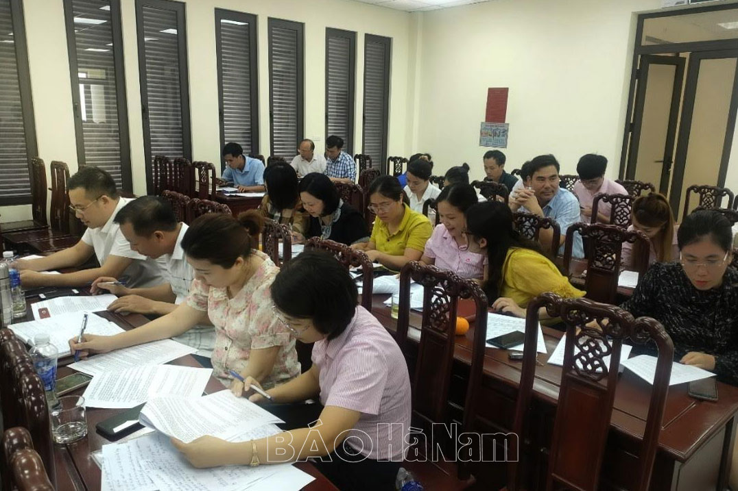  Chi nhánh Ngân hàng Chính sách xã hội  tỉnh Hà Nam tập huấn về quản lý sử dụng vũ khí công cụ hỗ trợ