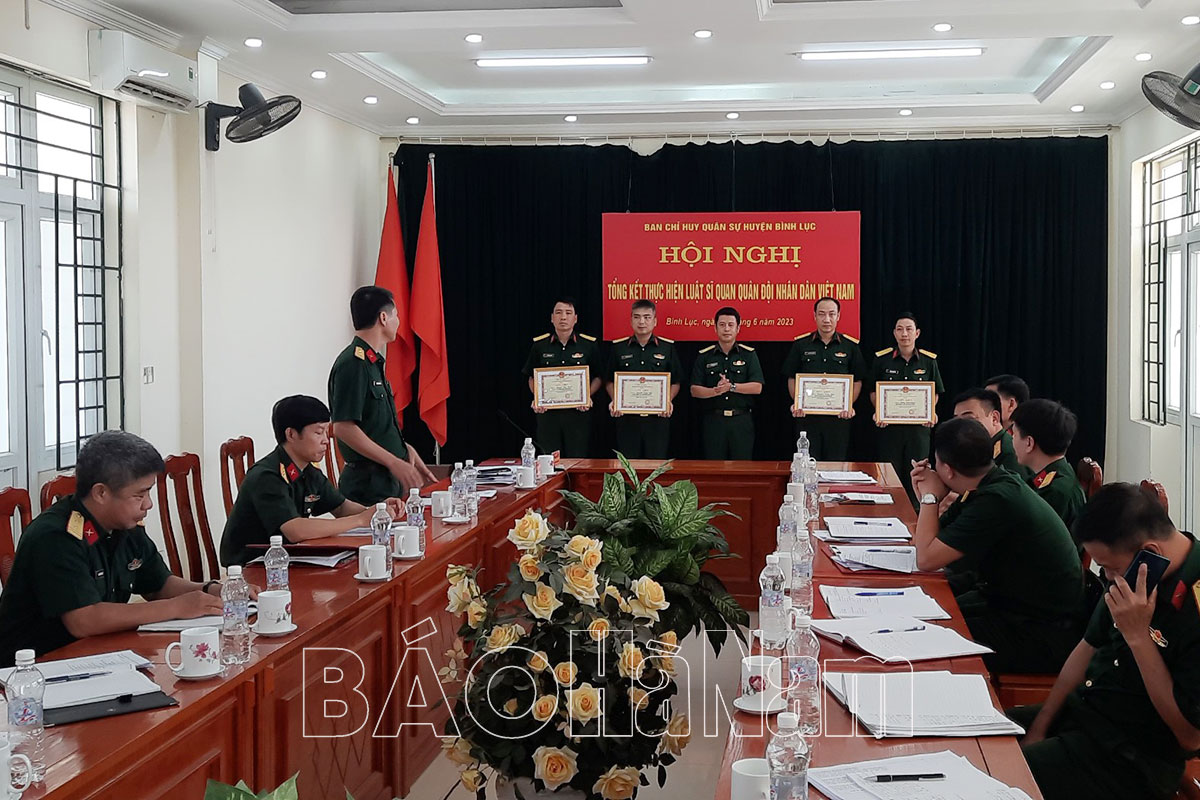 Ban CHQS huyện Bình Lục tổng kết thực hiện Luật Sĩ quan Quân đội nhân dân Việt Nam