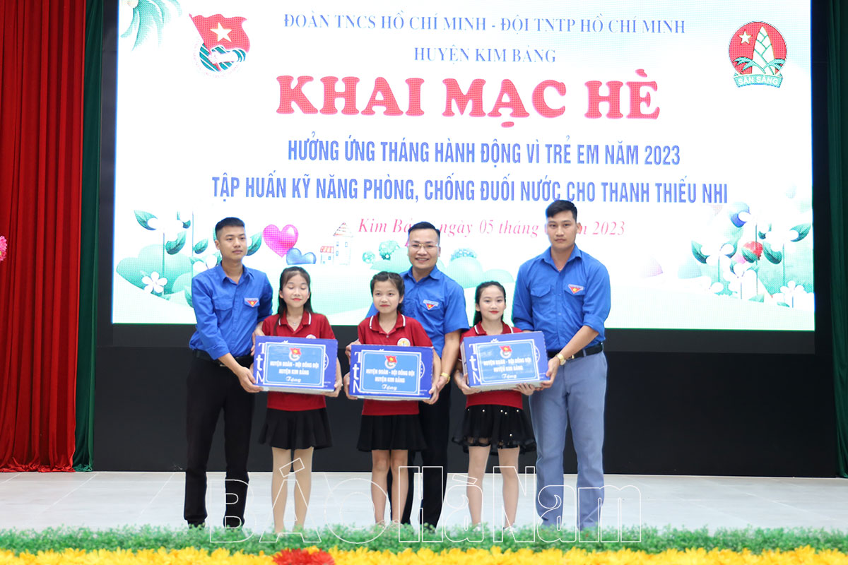 Đoàn TNCS Hồ Chí Minh  Đội TNTP huyện Kim Bảng tổ chức khai mạc hè năm 2023