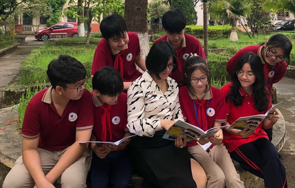 Hai học sinh Trường THCSTHPT Nguyễn Tất Thành đỗ thủ khoa lớp 10 trường chuyên Biên Hòa