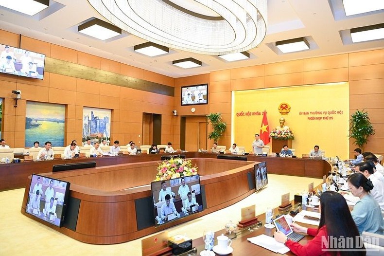 Khai mạc Phiên họp thứ 25 của Ủy ban Thường vụ Quốc hội