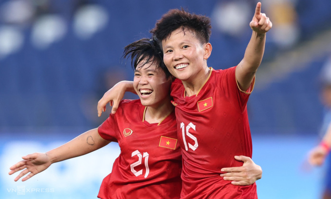 Đội tuyển bóng đá nữ Việt Nam thắng trận ra quân Asiad 19