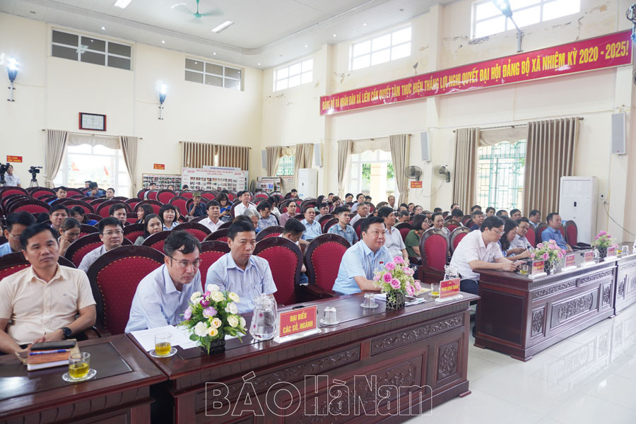 Đoàn ĐBQH tỉnh tiếp xúc cử tri các huyện Bình Lục Kim Bảng và Thanh Liêm