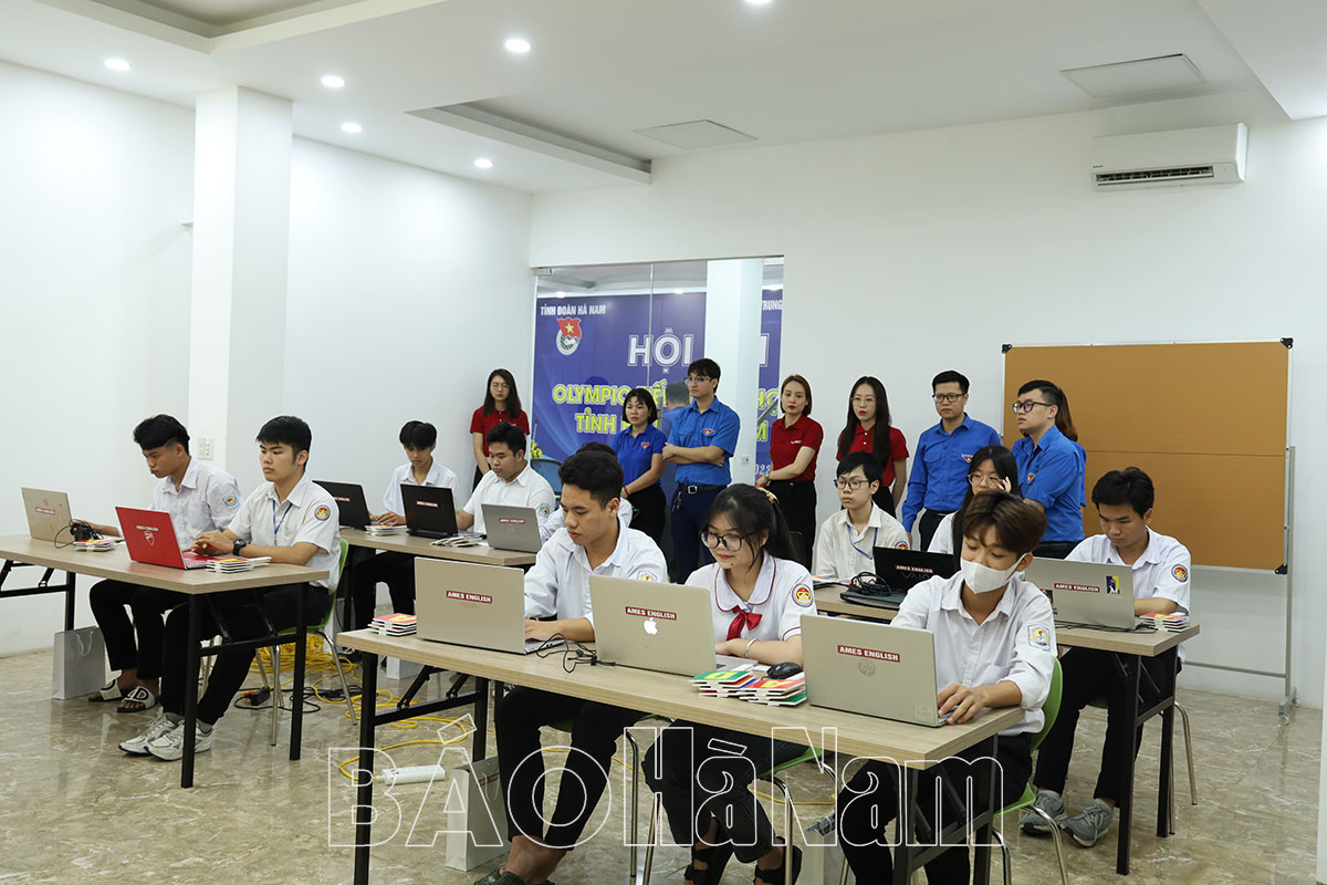 11 thí sinh tham dự Hội thi Olympic Tiếng Anh học sinh tỉnh Hà Nam năm 2023