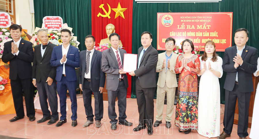 Hội Nông dân huyện Bình Lục ra mắt Câu lạc bộ CLB nông dân sản xuất kinh doanh giỏi
