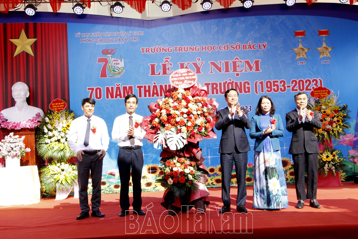 Trường THCS Bắc Lý long trọng kỷ niệm 70 năm ngày thành lập