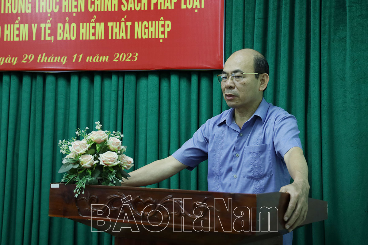 Ký kết Chương trình phối hợp giữa BHXH và LĐLĐ huyện Thanh Liêm giai đoạn 20232028