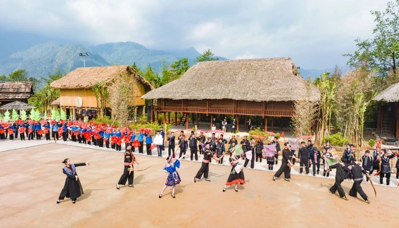 Tết Giáp Thìn 2024 nhiều điểm vui chơi sôi động từ bắc vào nam