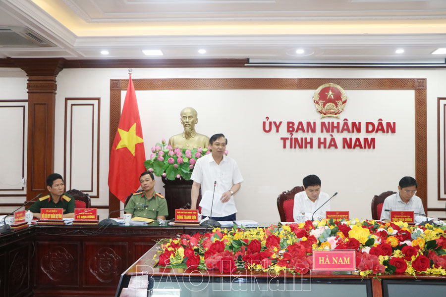 UBND tỉnh thảo luận các nội dung trình HĐNĐ tỉnh tại kỳ họp thường lệ năm 2024