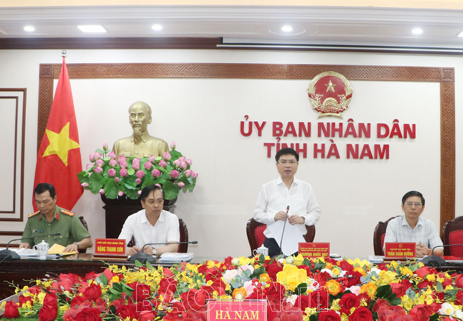 UBND tỉnh thảo luận các nội dung trình HĐNĐ tỉnh tại kỳ họp thường lệ năm 2024